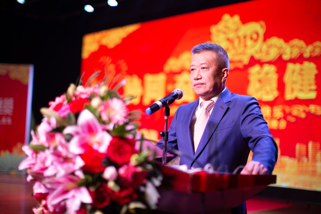 民興董事長吳惠明榮獲“東莞市非公有制經(jīng)濟人士優(yōu)秀中國特色社會主義事業(yè)建設者”稱號